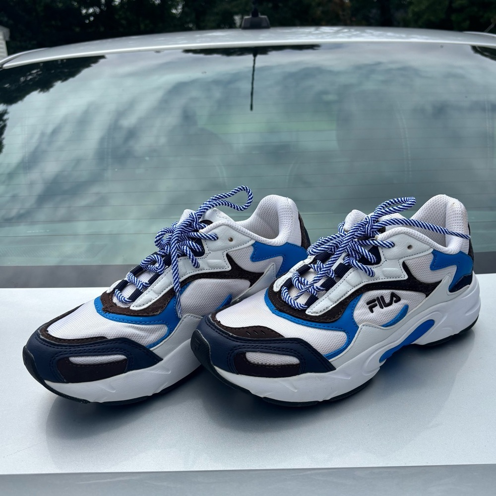 Blue and white Women’s Filas size 7.5